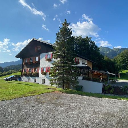 Gasthaus Sulzfluh Шрунс Экстерьер фото