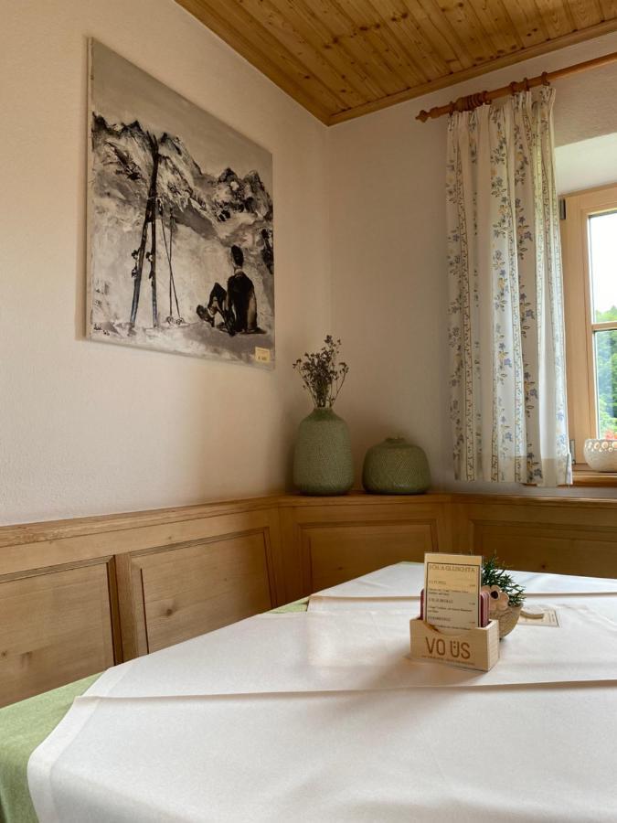 Gasthaus Sulzfluh Шрунс Экстерьер фото